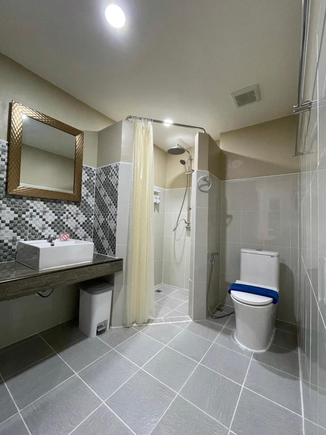 Inn Dulgence Patong Екстер'єр фото